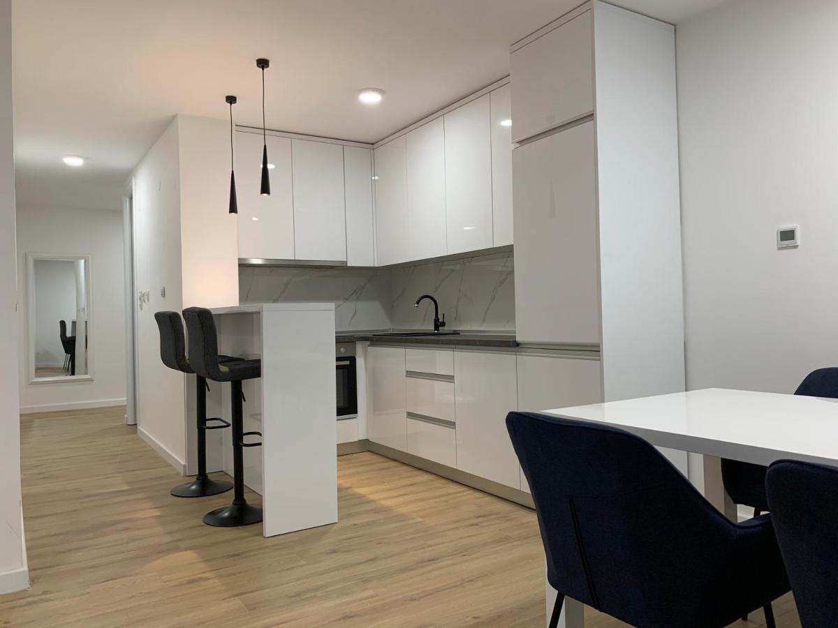 Central Аpartment Foca - with garage Экстерьер фото
